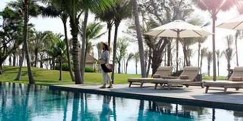 Забронировать Holiday Inn Resort Hainan Clear Water Bay
