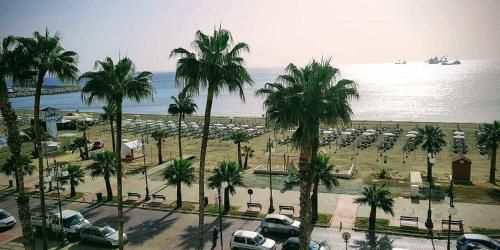Забронировать Palm Sea Beach Holiday Suites and Studios Apartments