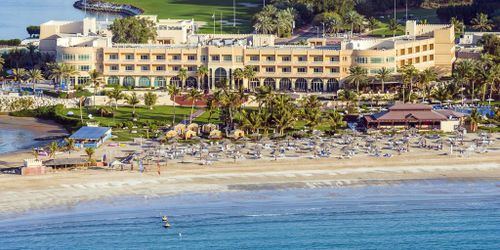 Забронировать Hilton Al Hamra Beach & Golf Resort