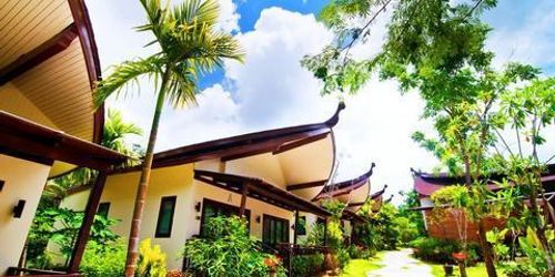 Забронировать Aonang Phu Petra Resort, Krabi