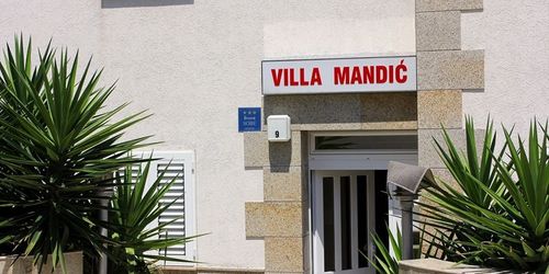Забронировать Hotel Villa Mandic