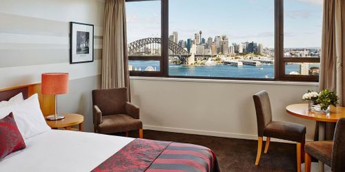 Забронировать North Sydney Harbourview Hotel