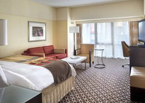 New York Marriott Marquis