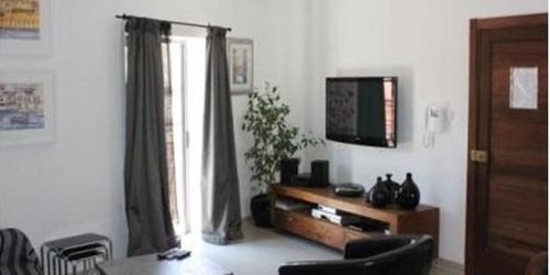 Забронировать Luxurious Apartment in Sliema