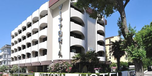 Забронировать Vittoria Hotel