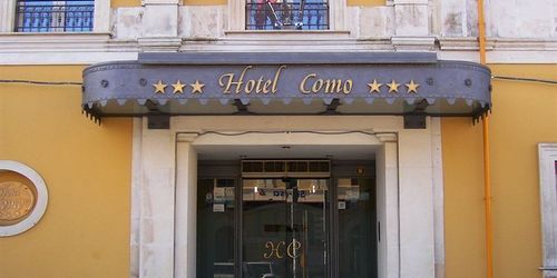 Забронировать Hotel Como