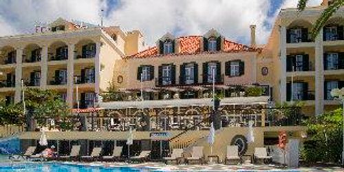 Забронировать Charming Hotels - Hotel Quinta Bela S.Tiago