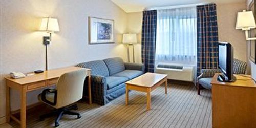 Забронировать Holiday Inn Express & Suites Seattle - City Center