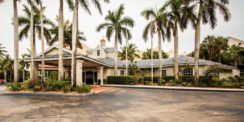 Забронировать Quality Inn & Suites Ft. Lauderdale Airport Cruise Port South