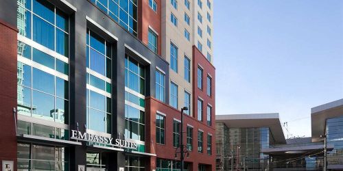 Забронировать Embassy Suites Denver - Downtown/Convention Center