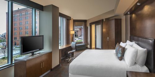Забронировать SpringHill Suites by Marriott Denver Downtown