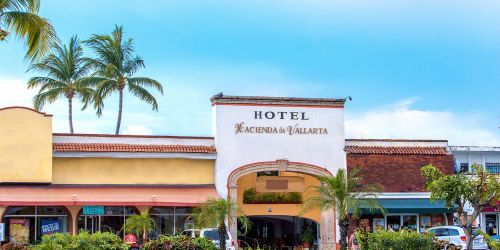 Забронировать Hotel Hacienda de Vallarta Las Glorias