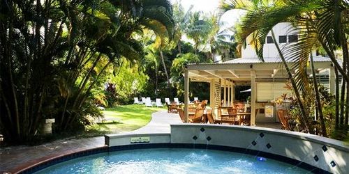 Забронировать Novotel Cairns Oasis Resort