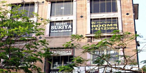 Забронировать Suriya International Hotel