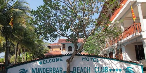 Забронировать Wunderbar Beach Hotel