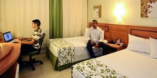 Забронировать Comfort Hotel Manaus