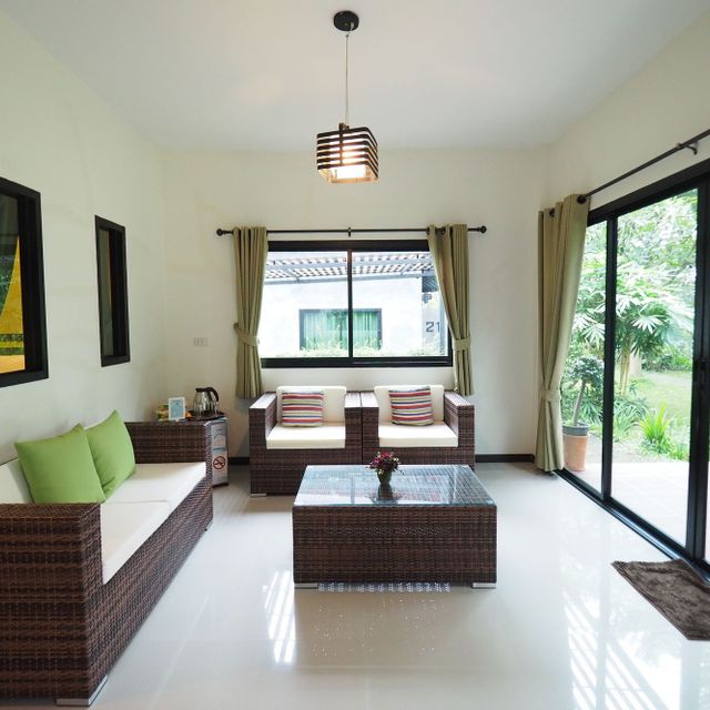 บ้าน สวน ลีลาวดี รีสอร์ท (Ban Suan Leelawadee Resort)