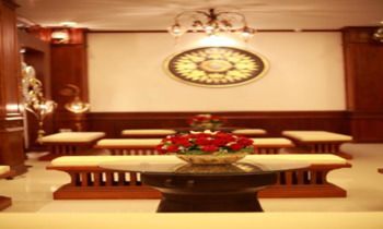โรงแรมมโนรม บูทีค (Manorom Boutique Hotel)
