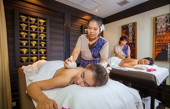 เฮือนนานาบูติกโฮเต็ล (Huern na na Boutique Hotel)