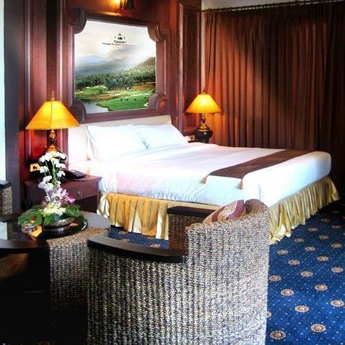 กัซซัน เลค ซิตี้ กอล์ฟ & รีสอร์ท (Gassan Lake City Golf & Resort)