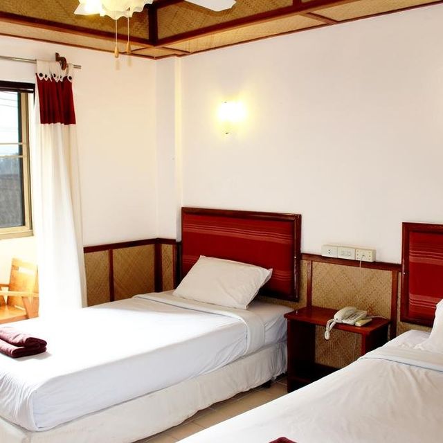 โรงแรมพาโนรามา (Panorama Hotel)