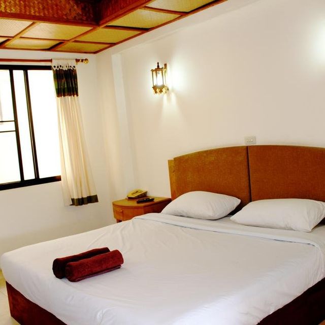 โรงแรมพาโนรามา (Panorama Hotel)