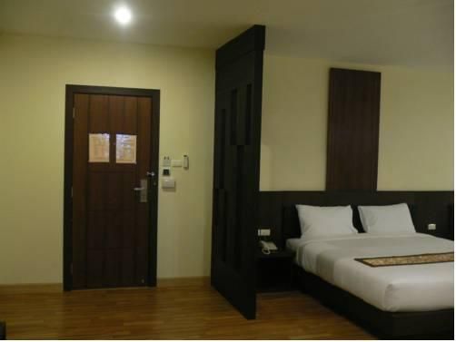 ปางสะหวัน เพลส รีโซเทล (Pangsawan Place Resotel)