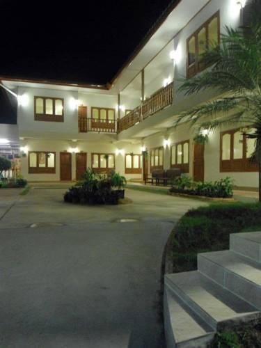 เฮือนข่วงน่าน (Huen Kuang Nan Hotel)
