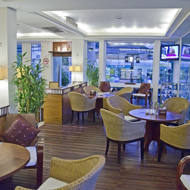 โรงแรมซิตี้อินน์ เวียงจันทน์ (City Inn Vientiane Hotel)