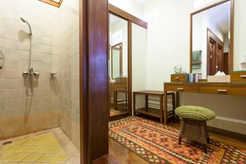 คุ้มนคร วิลลา (Khum Nakorn Villa)