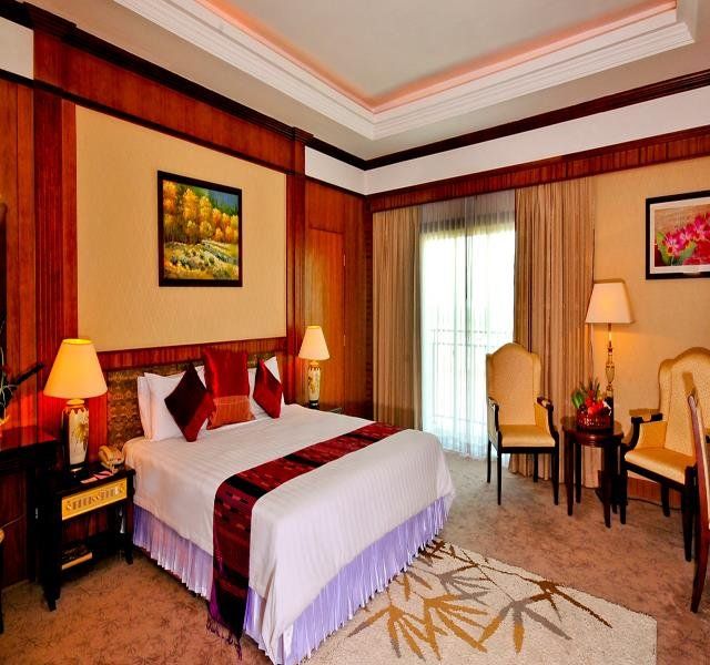 ดอนจัน พาเลซ โฮเต็ล แอนด์ คอนเวนชั่น(Don Chan Palace Hotel & Convention)