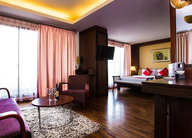 โรงแรมชาลานาบูติค (Salana Boutique Hotel)