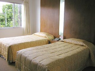โรงแรมเทวราช (Dhevaraj Hotel)