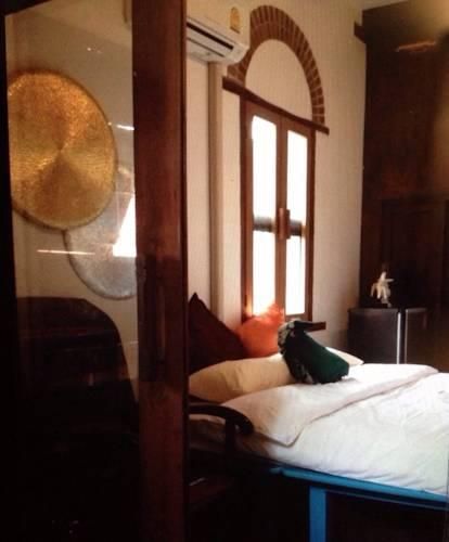 เดอะพริ้งโฮสเทล (The Prink Hostel)