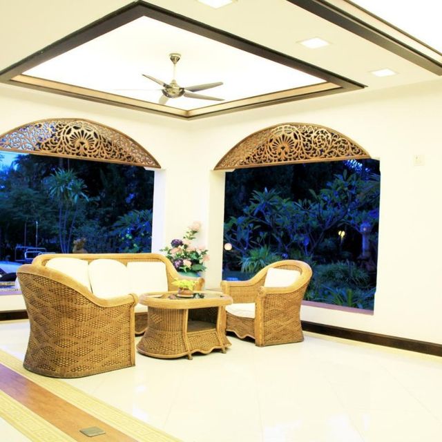 โรงแรมภูมิไทย การ์เด้น (PhoomThai Garden Hotel)
