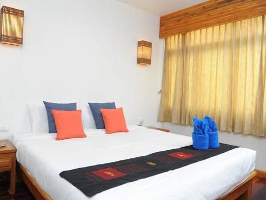 โรงแรมสุขเกษม (Sukkasem Hotel)