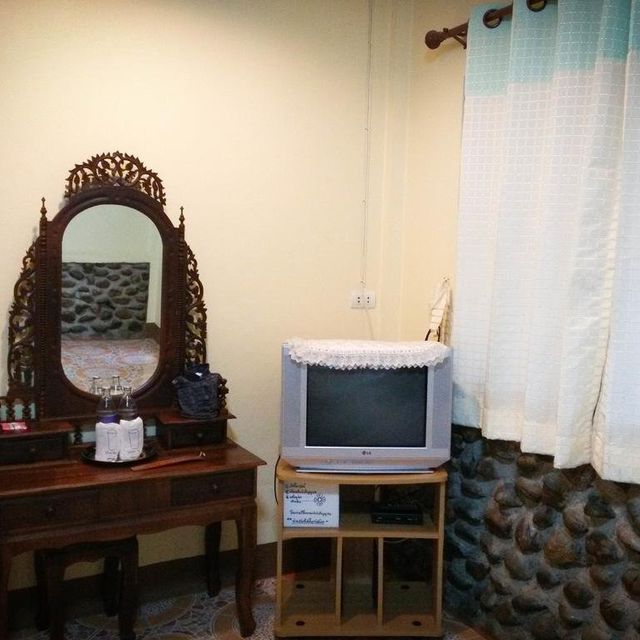 แสงสว่าง รีสอร์ท (Sangsawang Resort)