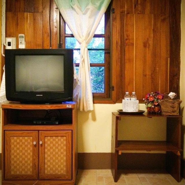แสงสว่าง รีสอร์ท (Sangsawang Resort)