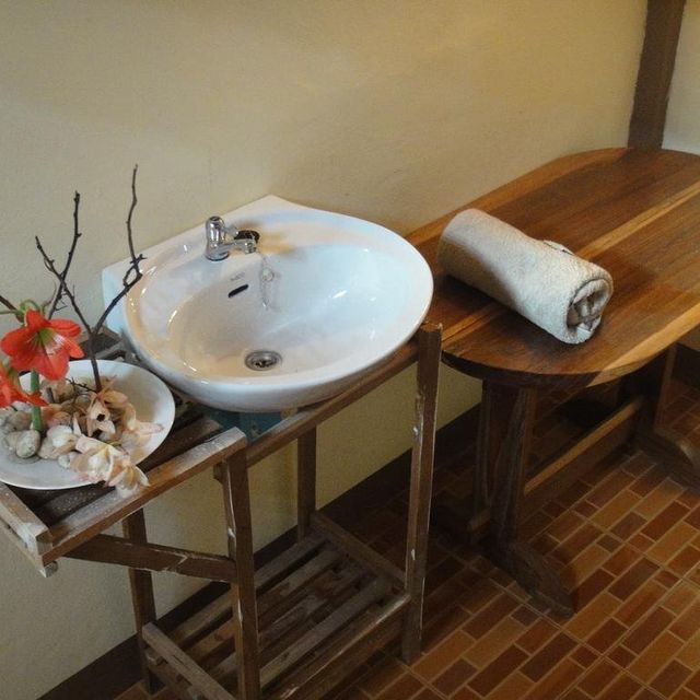 แสงสว่าง รีสอร์ท (Sangsawang Resort)