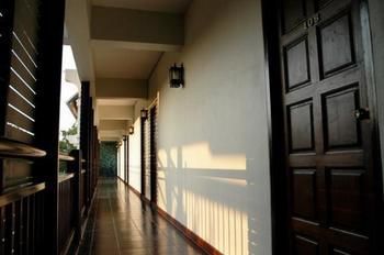 พญาอินน์ (Phaya Inn)