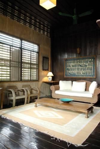 เดอะ ริเวอร์ไซด์ เกสท์ เฮ้าส์ (The Riverside Guest House)