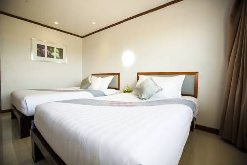 โรงแรมฟรายเดย์ (Friday Hotel)