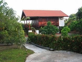 โรงแรมภาวนา การ์เด้น (Phawana Garden Hotel)